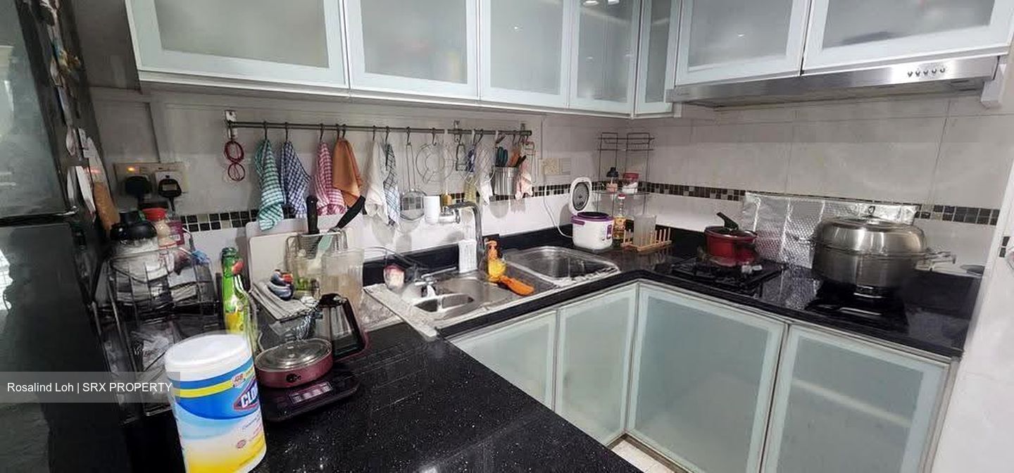 Emerald Park (D3), Condominium #621706491